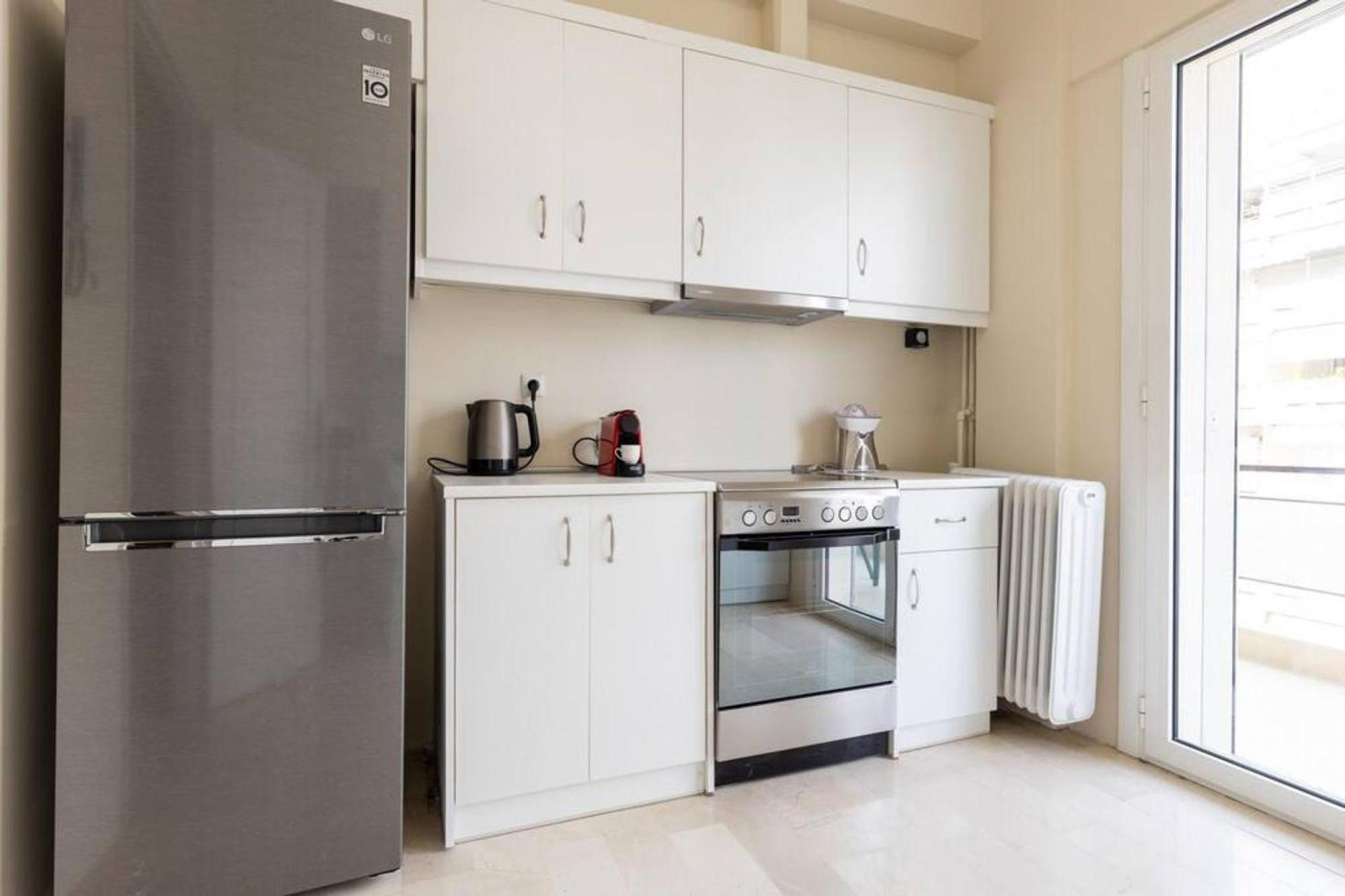 Amfitritis Family Lux Apartment At Palaio Faliro Athen Eksteriør billede