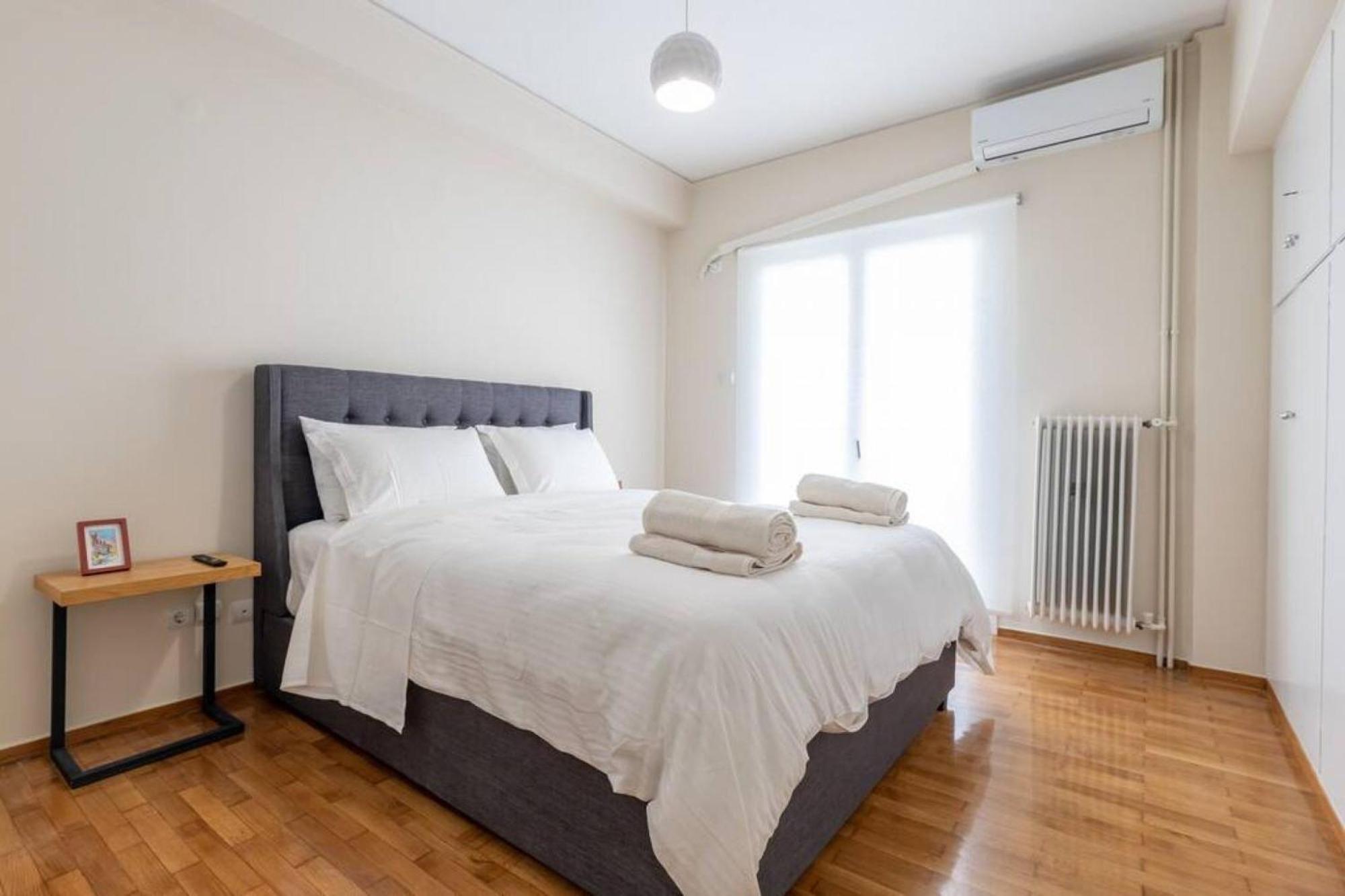 Amfitritis Family Lux Apartment At Palaio Faliro Athen Eksteriør billede