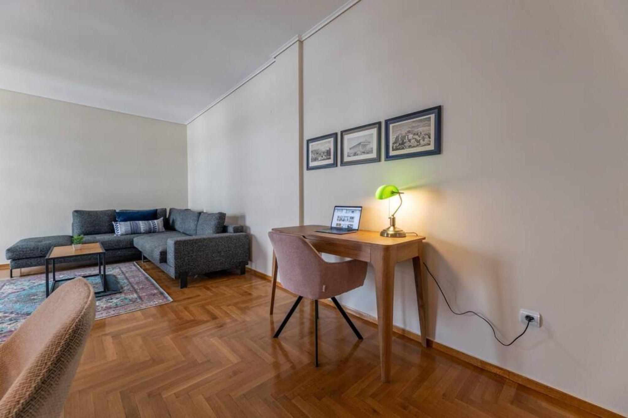 Amfitritis Family Lux Apartment At Palaio Faliro Athen Eksteriør billede