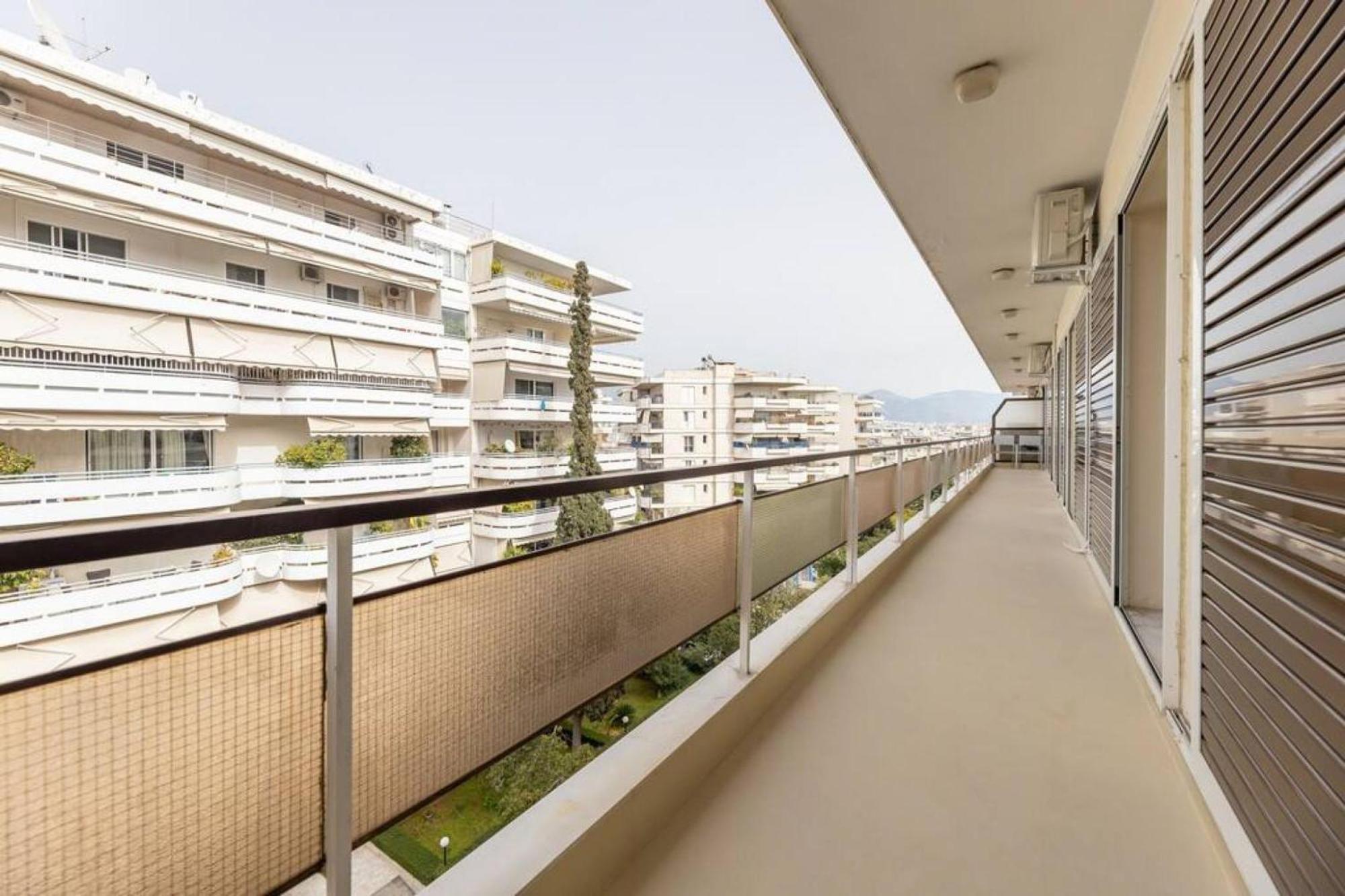 Amfitritis Family Lux Apartment At Palaio Faliro Athen Eksteriør billede